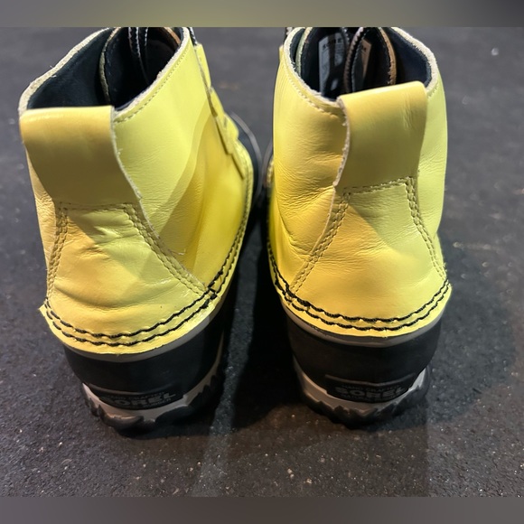 Women’s Sorel Out & About rain boots sz 7 - Picture 4 of 7